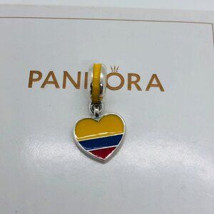 ✨🔥 Pandora Colombia Flag Exclusive Heart Charm Bead Charm